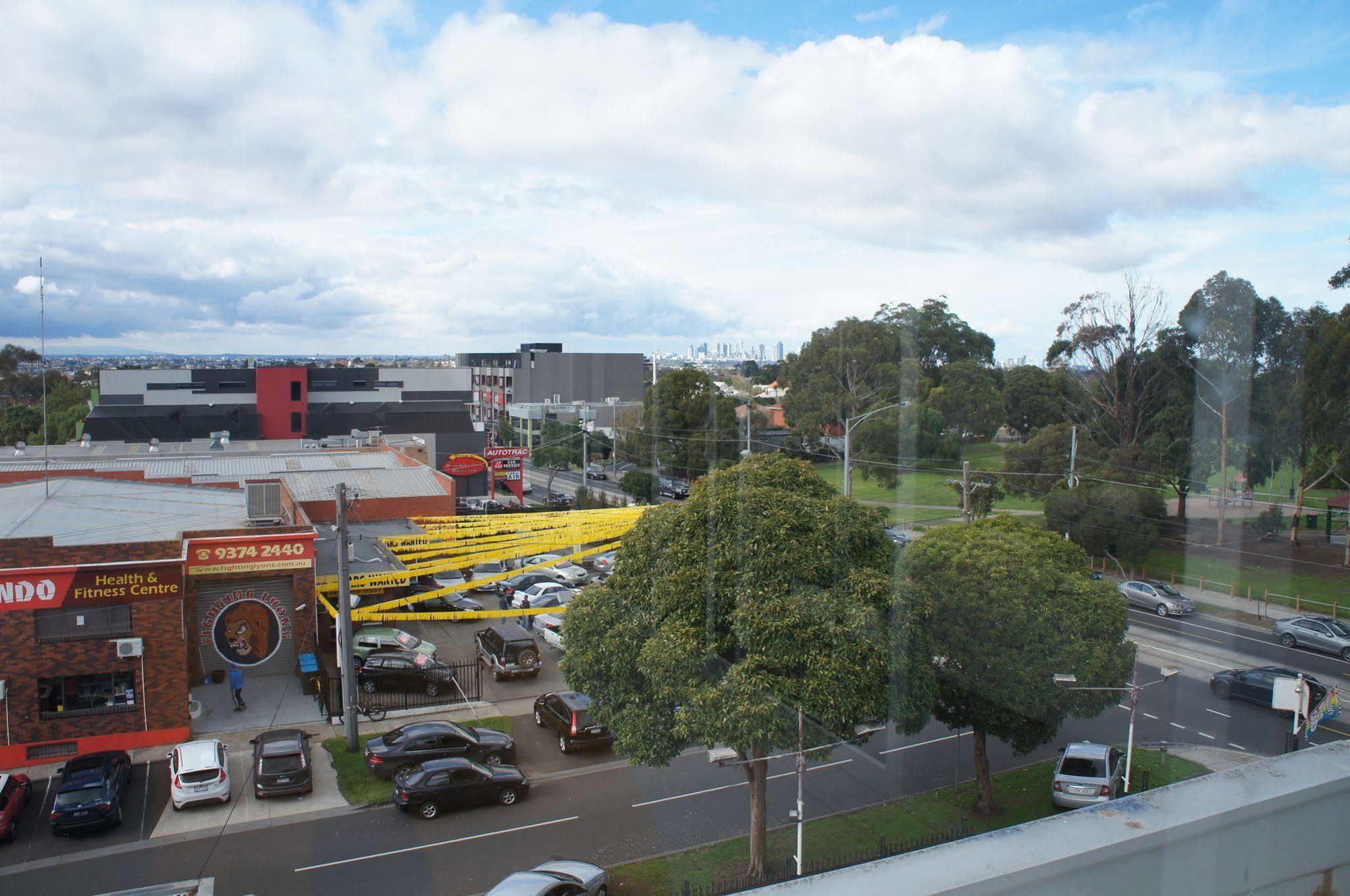 Summer Inn Holiday Apartments Melbourne Exterior foto